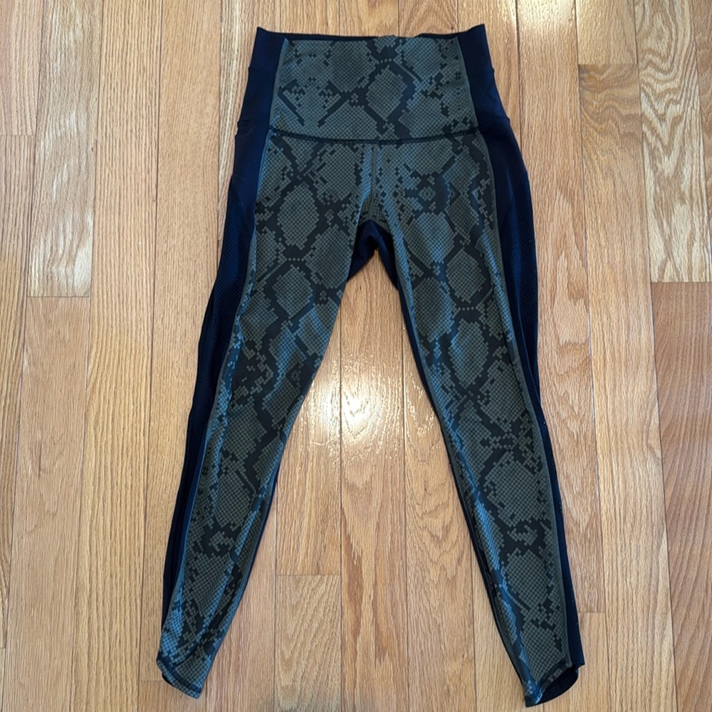 Lululemon Snake Print Legging with Lasercut Sides